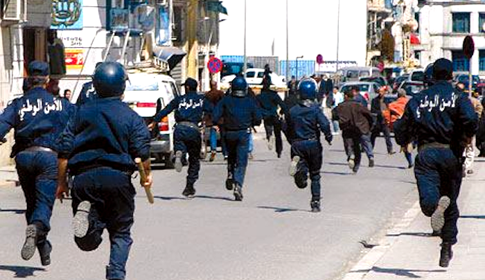 Marche réprimée à Tuvirett : Affrontements violents en cours