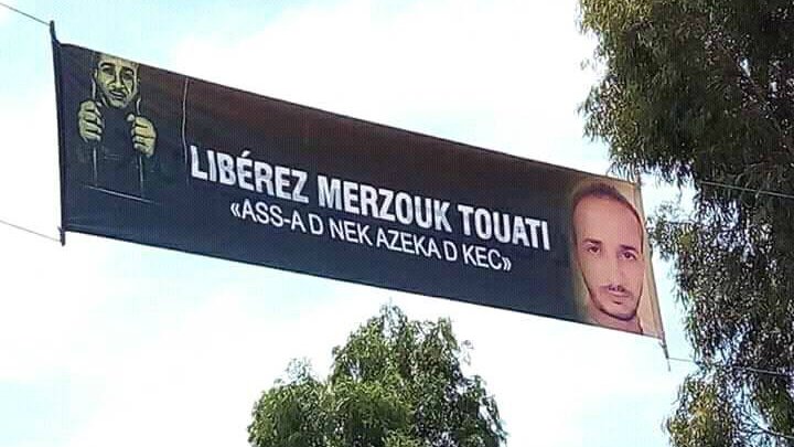Le prisonnier d’opinion Merzouk Touati sous la protection de l’Anaya kabyle