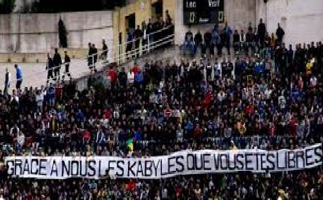 L’ALGÉRIE COLONIALE OUBLIE QUE C’EST GRÂCE AUX KABYLES QU’ELLE EST LIBRE « Akal wid i t-id-iḥerren, cceḥna anwa i tt-yewwin? »L. Matoub