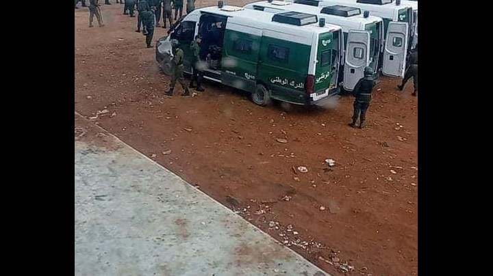 LES HABITANTS DE BOUZEGUENE SE MOBILISENT CONTRE LA CONSTRUCTION D’UNE BRIGADE DE GENDARMERIE À LA CITÉ LODHA