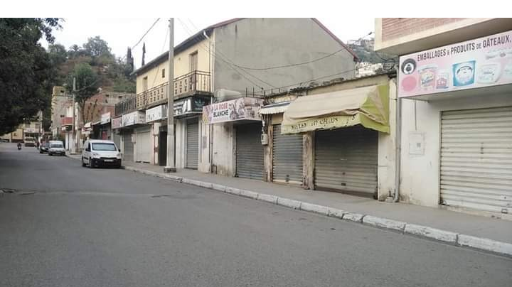 LA GRÈVE