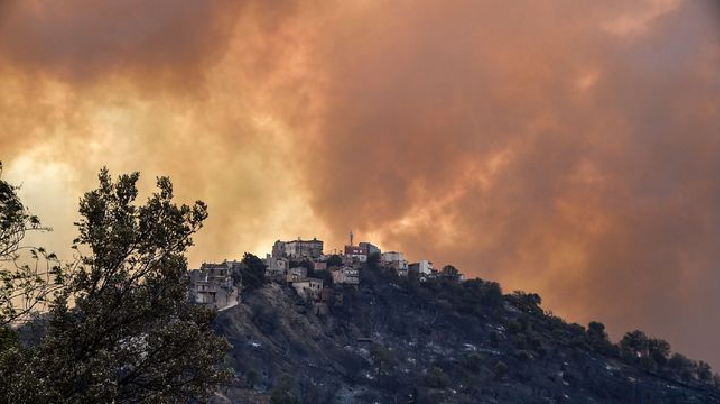 LA KABYLIE EST ATTAQUÉE DE TOUTE PART ET LES KABYLES SONT DEVENUS DES SPECTATEURS DÉSARMÉS