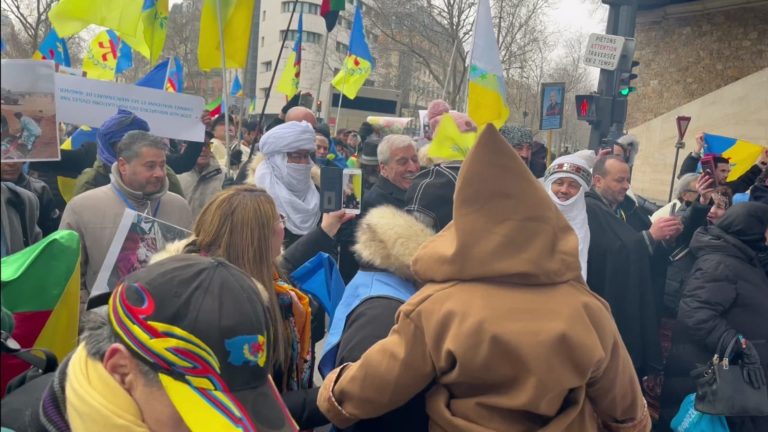 APRES LA MARCHE DE SOUTIEN DES AMAZIGHS A L’AZAWAD ET A LA KABYLIE, PETITION, JE SIGNE LA PETITION A DESTINATION DES REGIMES MALIEN ET ALGERIEN