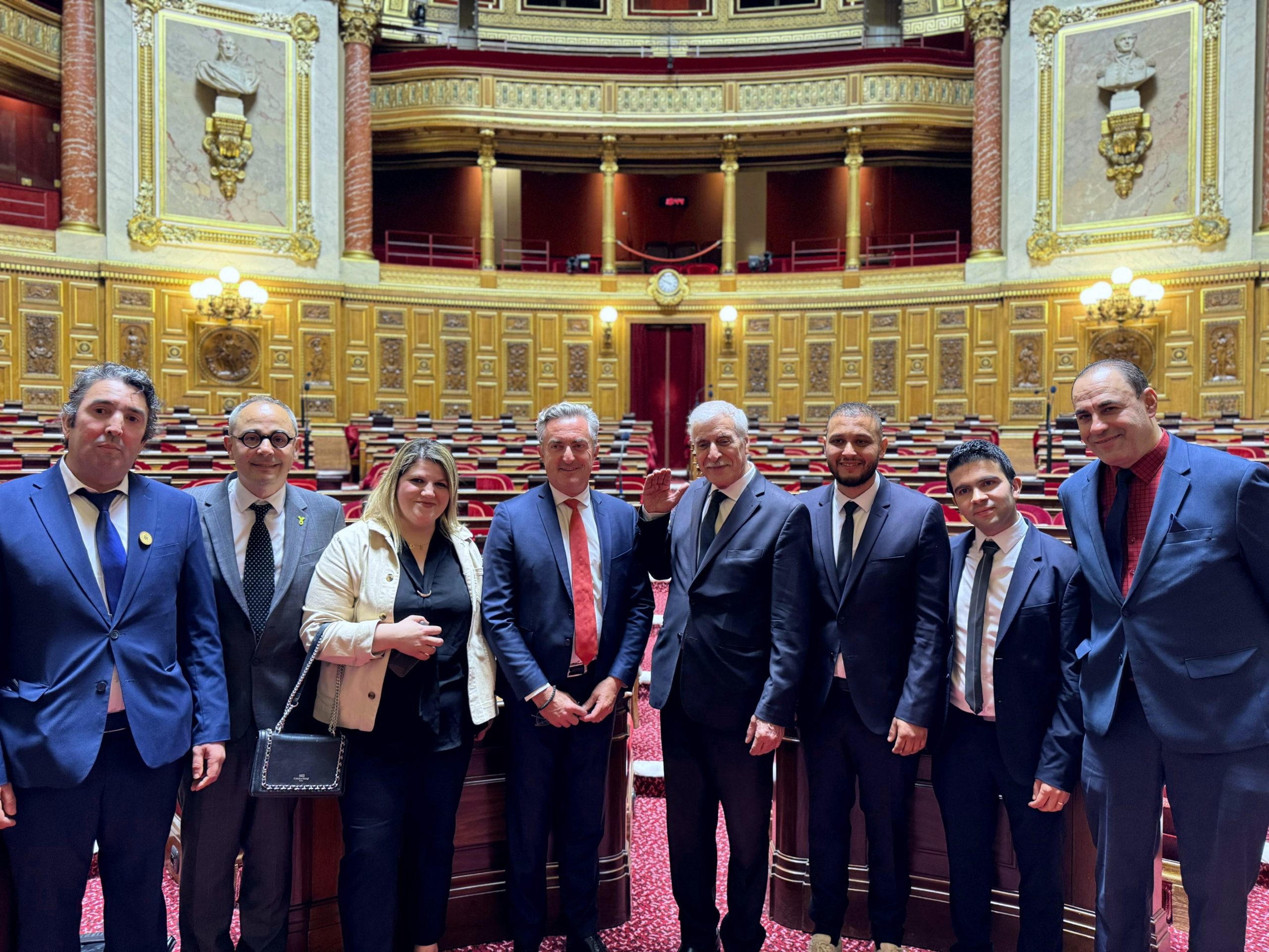 Une délégation de l’Anavad reçue par le sénateur Stéphane Ravier au Sénat français