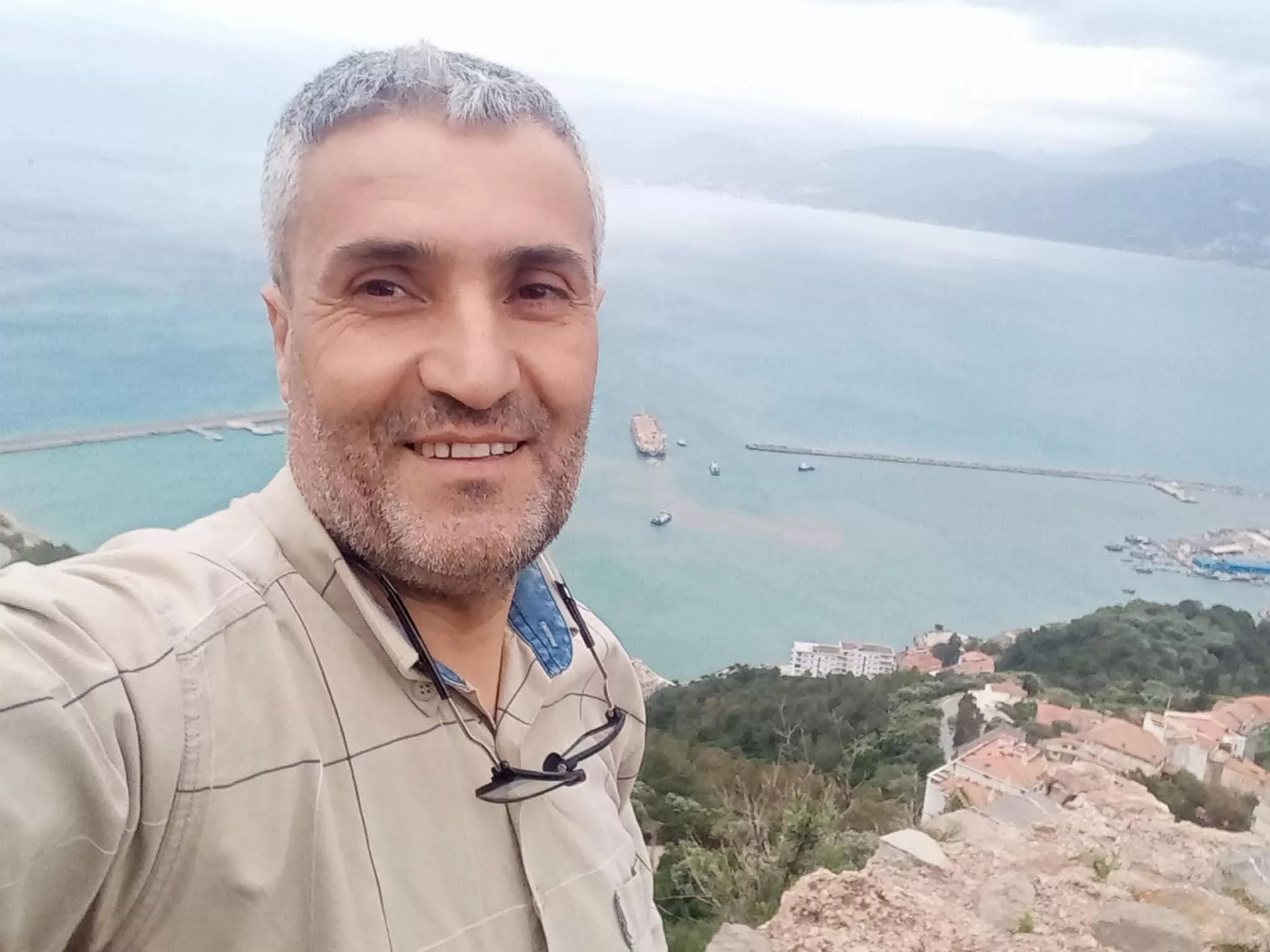 Nourredine Djoulane, militant politique kabyle, condamné à une année de prison ferme par la justice coloniale algérienne à Vgayet