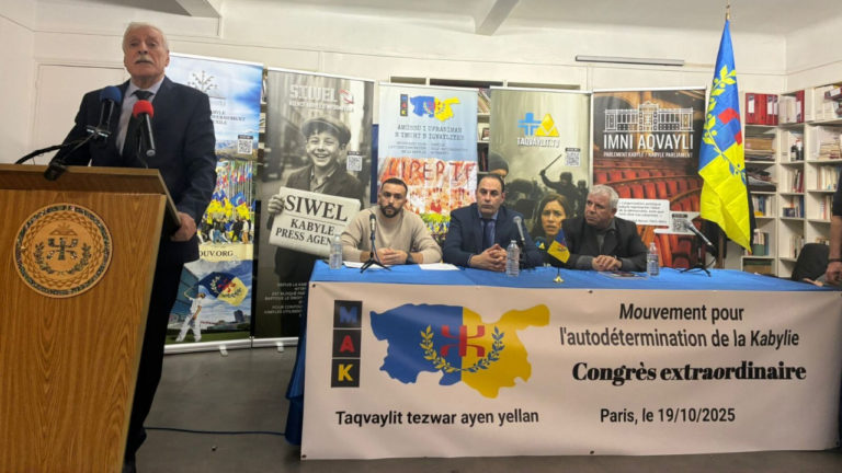 Le Congrès extraordinaire du MAK adopte à l’unanimité la Déclaration d’Indépendance de la Kabylie