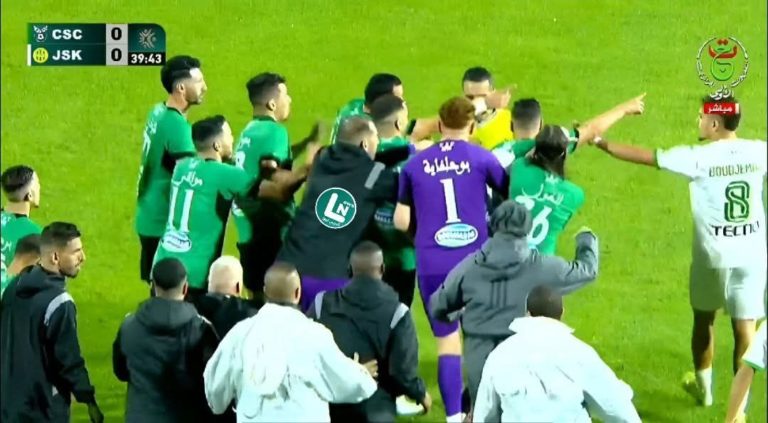 Trois penalties refusés à la JSK : jusqu’à quand les clubs et sportifs kabyles seront-ils victimes de racisme ? (Communiqué de l’Anavad)