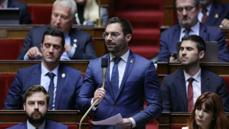 Criminalisation de la colonisation française par le régime algérien : un député français rejette la repentance en évoquant la liberté de la Kabylie