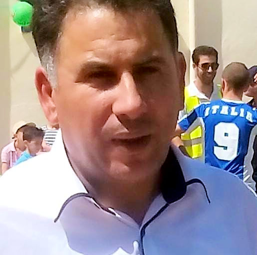 Le P/APC d'Illulen Umalu : « Faute d'exclusion des 3 militants du MAK vous n'aurez pas de subvention » Le P/APC d'Illulen Umalu : « Faute d'exclusion des 3 militants du MAK vous n'aurez pas de subvention »