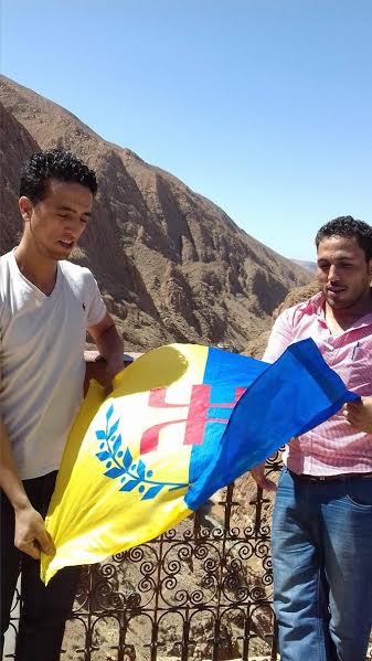 MAK : La Secrétaire nationale aux Relations avec les peuples amazighs rend visite aux Amazighs du Sud-Est marocain MAK : La Secrétaire nationale aux Relations avec les peuples amazighs rend visite aux Amazighs du Sud-Est marocain