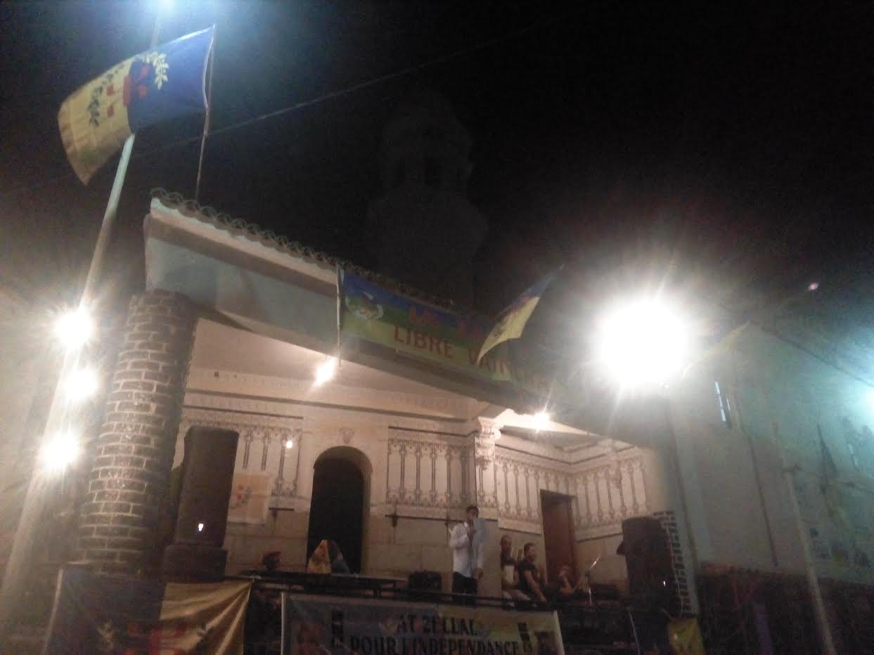 Grandiose fête à At-Zellal : football, chants et politique au menu Grandiose fête à At-Zellal : football, chants et politique au menu