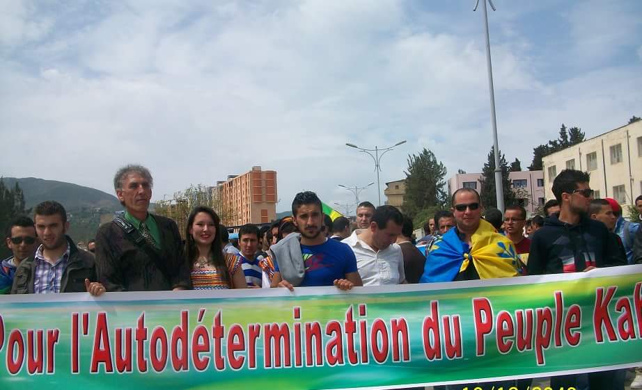 Alerte : Yidir Oulounis, conseiller du président du MAK, interpellé à l'aéroport d'Alger (actualisé) Alerte : Yidir Oulounis, conseiller du président du MAK, interpellé à l'aéroport d'Alger (actualisé)