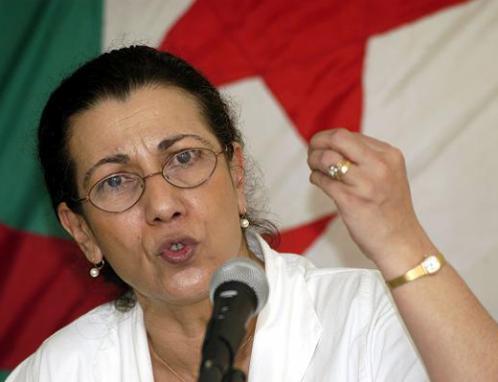 Meeting de Louiza Hanoune à Tizi-Ouzou : « il n'y a pas de nation arabe ! » Meeting de Louiza Hanoune à Tizi-Ouzou : « il n'y a pas de nation arabe ! »