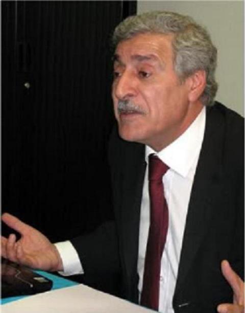 Ferhat Mehenni, président de l'Anavad, invité de l'Association Berbère Taferka Ferhat Mehenni, président de l'Anavad, invité de l'Association Berbère Taferka