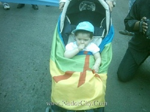 Algérie : des militants lancent une pétition pour la reconnaissance des prénoms amazighs Algérie : des militants lancent une pétition pour la reconnaissance des prénoms amazighs