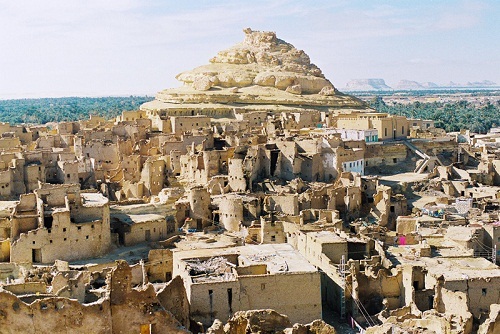 Tamazgha : les amazighs de l'oasis Siwa en Egypte exigent la reconnaissance de leur identité Tamazgha : les amazighs de l'oasis Siwa en Egypte exigent la reconnaissance de leur identité
