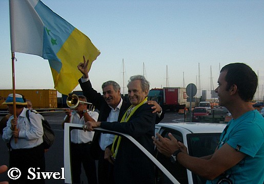 Mort d'Antonio Cubillo, leader du Mouvement pour l'Indépendance des Canaries Mort d'Antonio Cubillo, leader du Mouvement pour l'Indépendance des Canaries