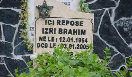 At Yenni : hommage à Brahim Izri At Yenni : hommage à Brahim Izri