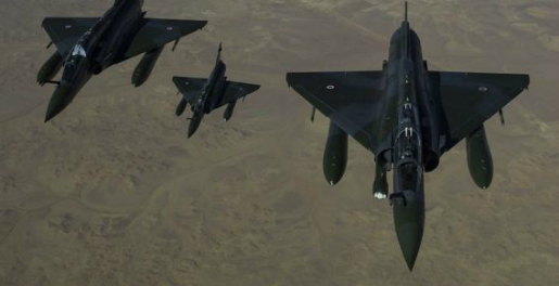 Mali : l'Algérie autorise la France à survoler son espace aérien Mali : l'Algérie autorise la France à survoler son espace aérien