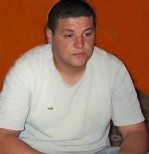 KABYLIE : Le cadavre retrouvé à Naciria serait celui du jeune Ali Laceuk des At Dwala, disparu en février dernier KABYLIE : Le cadavre retrouvé à Naciria serait celui du jeune Ali Laceuk des At Dwala, disparu en février dernier