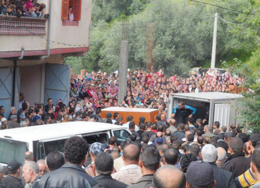 Multiplication des enlèvements et assassinats en Kabylie : Le MAK dénonce le « laxisme de l'Etat algérien qui relève de la criminalité et non de l'incompétence » Multiplication des enlèvements et assassinats en Kabylie : Le MAK dénonce le « laxisme de l'Etat algérien qui relève de la criminalité et non de l'incompétence »