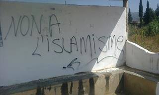 Islamisme: Appuyés par les institution de l'Etat algérien, la Kabylie dans le collimateur des salafistes Islamisme: Appuyés par les institution de l'Etat algérien, la Kabylie dans le collimateur des salafistes