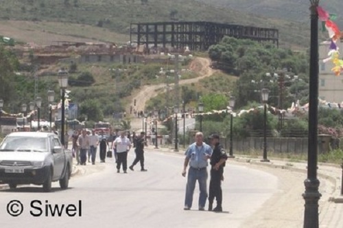Attentats terroristes en Kabylie : marche de dénonciation à Azeffoun Attentats terroristes en Kabylie : marche de dénonciation à Azeffoun