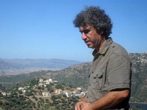 Affaire Zedek Mouloud : Des fans et des militants lancent une pétition de soutien Affaire Zedek Mouloud : Des fans et des militants lancent une pétition de soutien