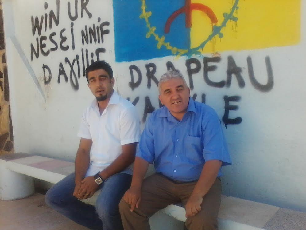 At Mesbah: le village d'Imache Amer aux couleurs du drapeau kabyle
