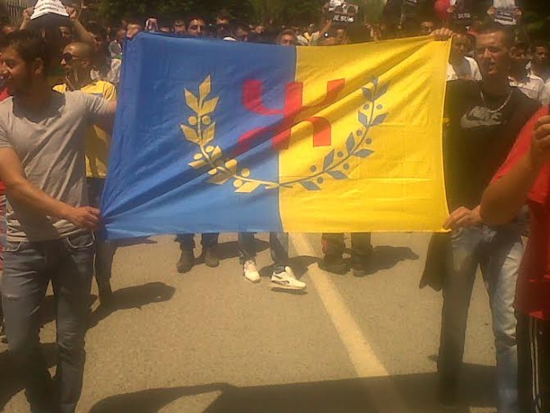 Où va la JSK ? Par Azwaw Aqvayli Où va la JSK ? Par Azwaw Aqvayli