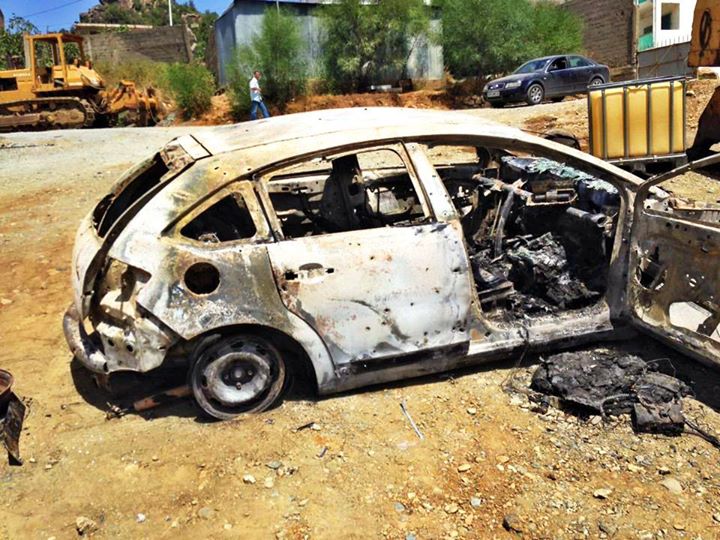 Deux jeunes kabyles tués par balles et leurs corps brûlés par des militaires algériens Deux jeunes kabyles tués par balles et leurs corps brûlés par des militaires algériens