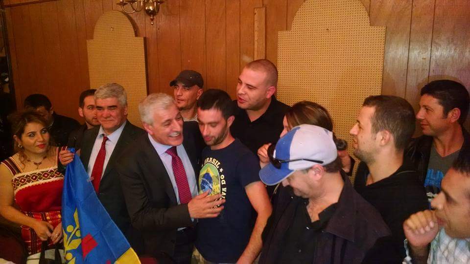 Conférence de Ferhat Mehenni à New York à la veille du lever du drapeau kabyle à l'ONU Conférence de Ferhat Mehenni à New York à la veille du lever du drapeau kabyle à l'ONU