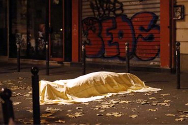 Alors ?! Et maintenant que Daech est à Paris . . . Alors ?! Et maintenant que Daech est à Paris . . .