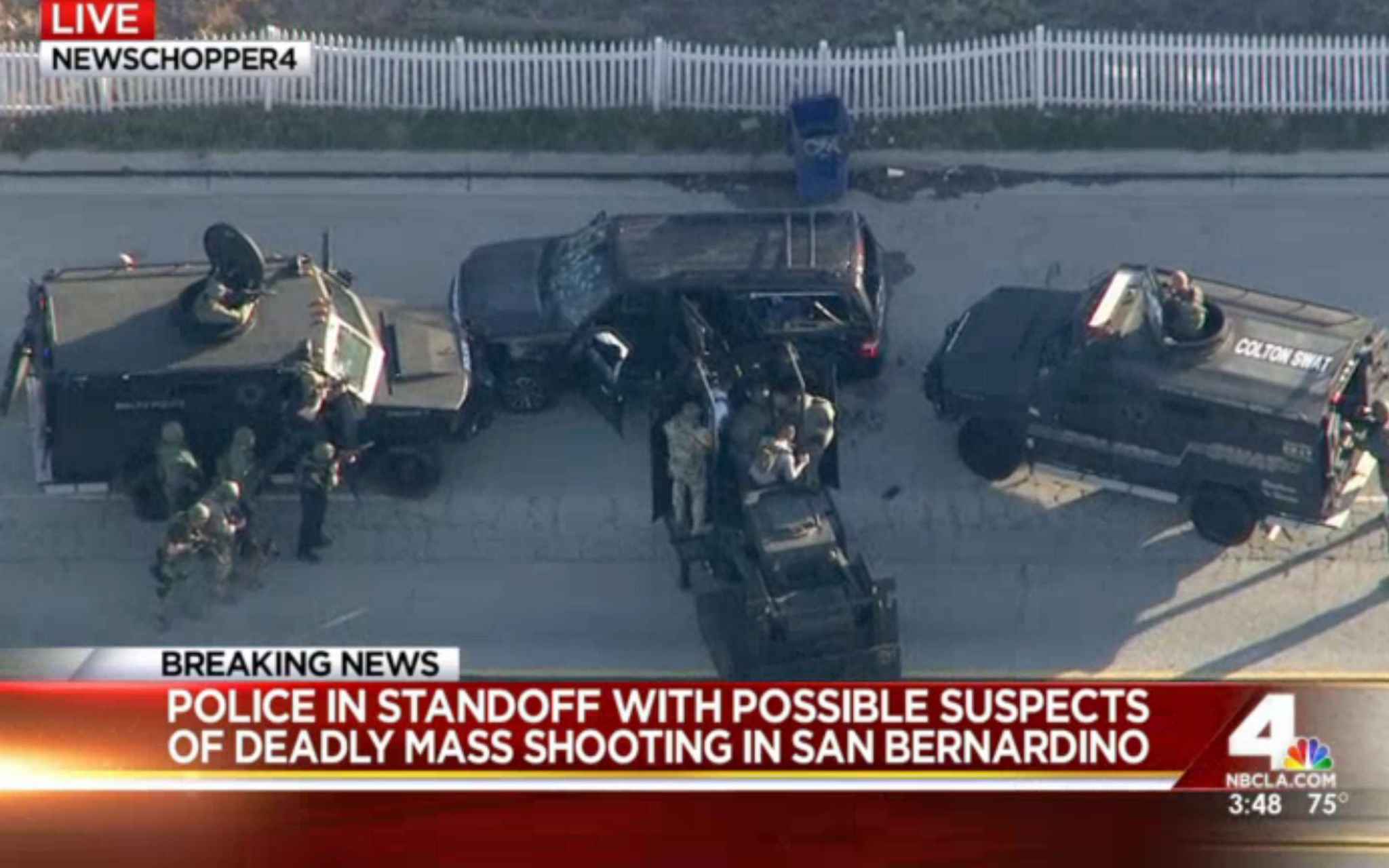 Fusillade en Californie: la jeune femme aurait prêté allégeance à l'Etat Islamique selon CNN Fusillade en Californie: la jeune femme aurait prêté allégeance à l'Etat Islamique selon CNN