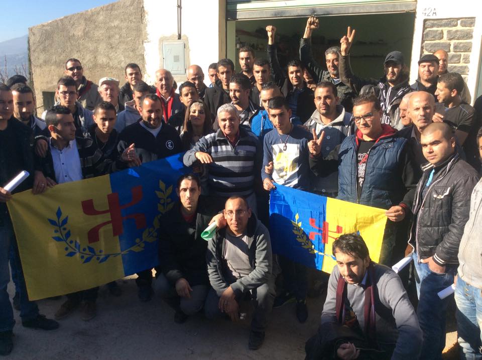 Tuvirett: Le Pré-Congrès du MAK exhorte Ferhat Mehenni à réincarner de nouveau l'Anavad (GPK) Tuvirett: Le Pré-Congrès du MAK exhorte Ferhat Mehenni à réincarner de nouveau l'Anavad (GPK)