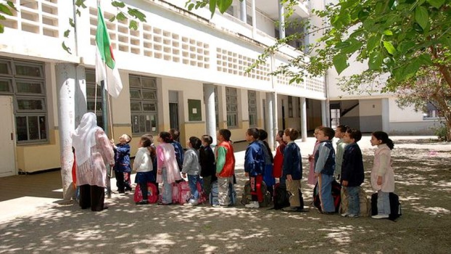 Une directrice d'école algérienne interdit Yennayer Une directrice d'école algérienne interdit Yennayer
