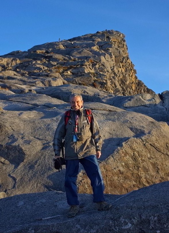 Jakarta : Un Kabyle parmi les victimes de l'attentat Jakarta : Un Kabyle parmi les victimes de l'attentat