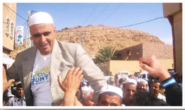 Dégradation de l'état de santé du Dr Fekhar : Le Comité de soutien à Kameleddine Fekhat et ses co-détenus rencontre le Président d'Honneur de la LDH à Paris Dégradation de l'état de santé du Dr Fekhar : Le Comité de soutien à Kameleddine Fekhat et ses co-détenus rencontre le Président d'Honneur de la LDH à Paris