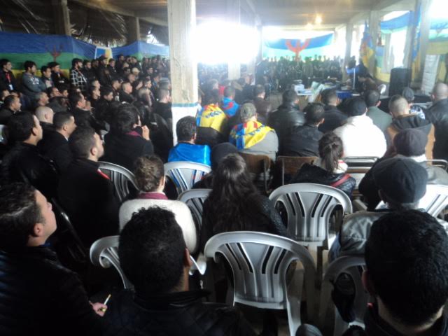 Le 3ème Congrès du MAK réélit Bouaziz Aït-Chebib et Ferhat Mehenni : « on ne change pas une équipe qui gagne !» Le 3ème Congrès du MAK réélit Bouaziz Aït-Chebib et Ferhat Mehenni : « on ne change pas une équipe qui gagne !»