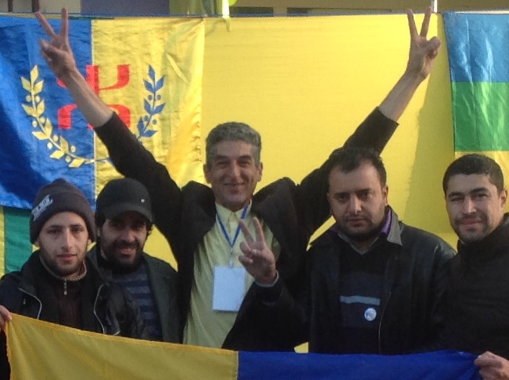 Le 3ème Congrès du MAK réélit Bouaziz Aït-Chebib et Ferhat Mehenni : « on ne change pas une équipe qui gagne !» Le 3ème Congrès du MAK réélit Bouaziz Aït-Chebib et Ferhat Mehenni : « on ne change pas une équipe qui gagne !»