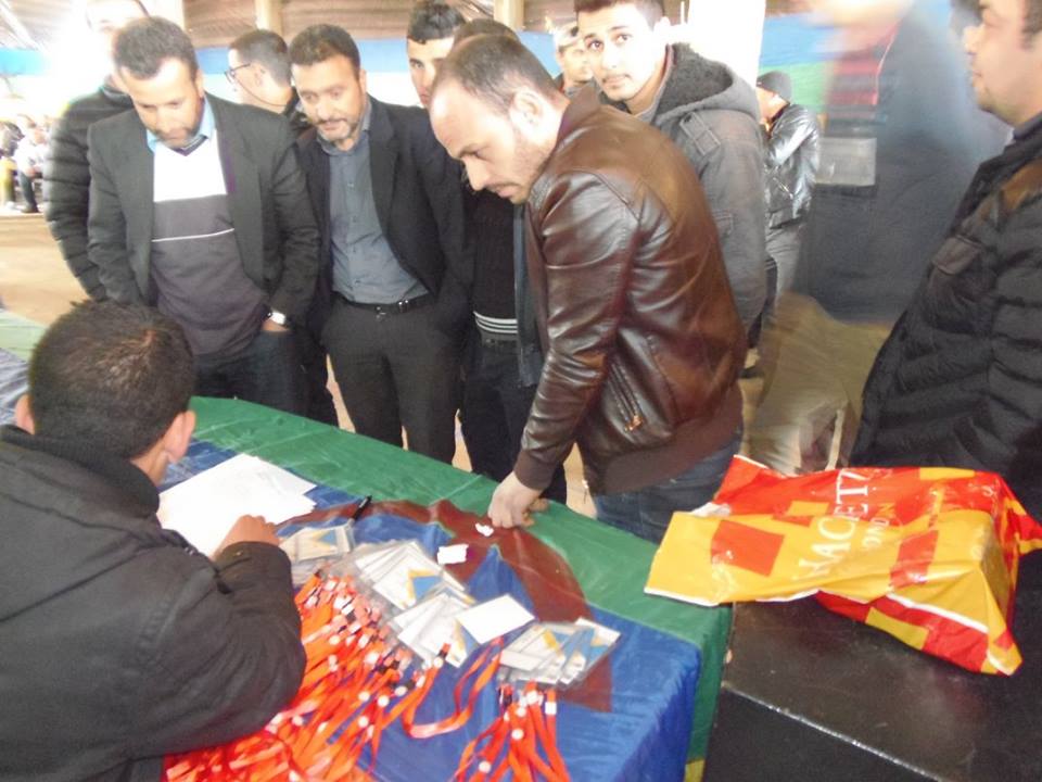 Le 3ème Congrès du MAK réélit Bouaziz Aït-Chebib et Ferhat Mehenni : « on ne change pas une équipe qui gagne !» Le 3ème Congrès du MAK réélit Bouaziz Aït-Chebib et Ferhat Mehenni : « on ne change pas une équipe qui gagne !»