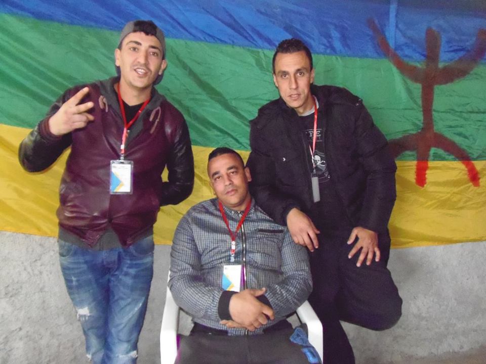 Le 3ème Congrès du MAK réélit Bouaziz Aït-Chebib et Ferhat Mehenni : « on ne change pas une équipe qui gagne !» Le 3ème Congrès du MAK réélit Bouaziz Aït-Chebib et Ferhat Mehenni : « on ne change pas une équipe qui gagne !»