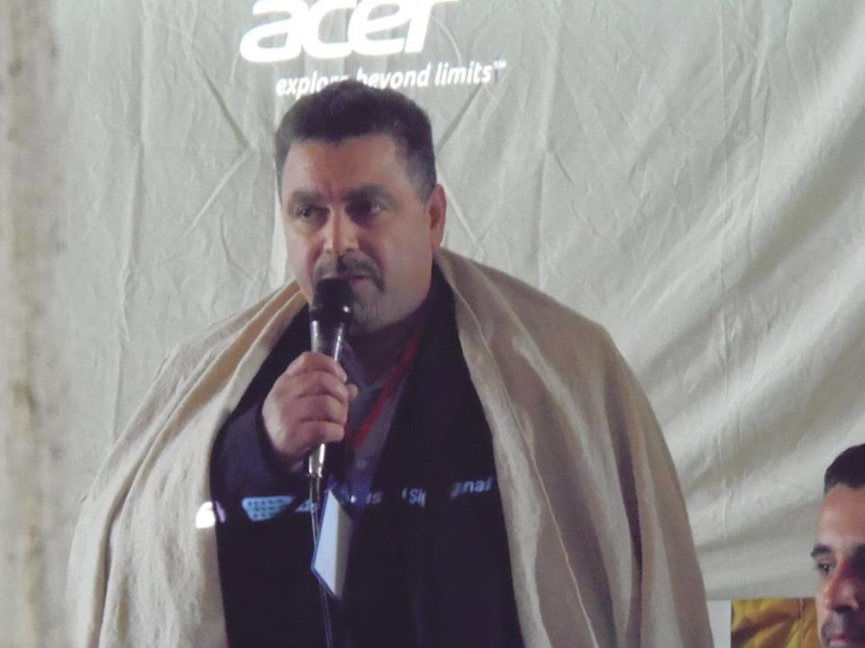 Le 3ème Congrès du MAK réélit Bouaziz Aït-Chebib et Ferhat Mehenni : « on ne change pas une équipe qui gagne !» Le 3ème Congrès du MAK réélit Bouaziz Aït-Chebib et Ferhat Mehenni : « on ne change pas une équipe qui gagne !»