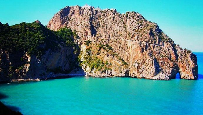 Vgayet, Cap Carbon: le plus haut phare naturel du monde se trouve en Kabylie Vgayet, Cap Carbon: le plus haut phare naturel du monde se trouve en Kabylie