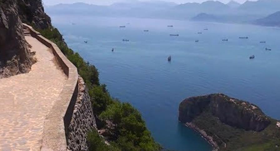 Vgayet, Cap Carbon: le plus haut phare naturel du monde se trouve en Kabylie Vgayet, Cap Carbon: le plus haut phare naturel du monde se trouve en Kabylie