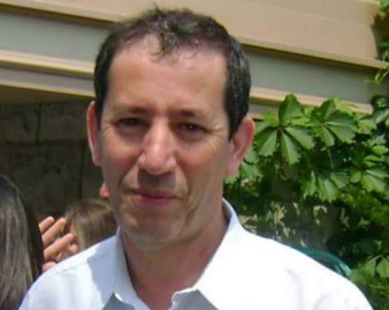 Décès du grand Militant kabyle Ferhat CHEBINI : Condoléances de Ferhat Meheni, Président de l'Anavad Décès du grand Militant kabyle Ferhat CHEBINI : Condoléances de Ferhat Meheni, Président de l'Anavad