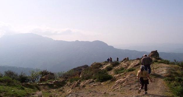 Kabylie : Randonnée entre Tirurda et Azru n Thur Kabylie : Randonnée entre Tirurda et Azru n Thur