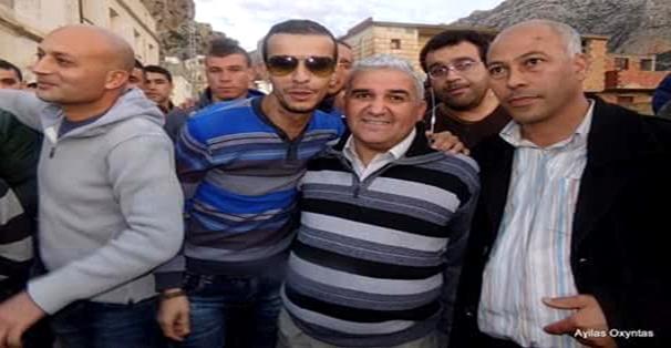 Urgent : Notre ami Khelfan Muqran dit Hamiche assassiné hier soir par des voyous à Tizi Ouzou. Urgent : Notre ami Khelfan Muqran dit Hamiche assassiné hier soir par des voyous à Tizi Ouzou.