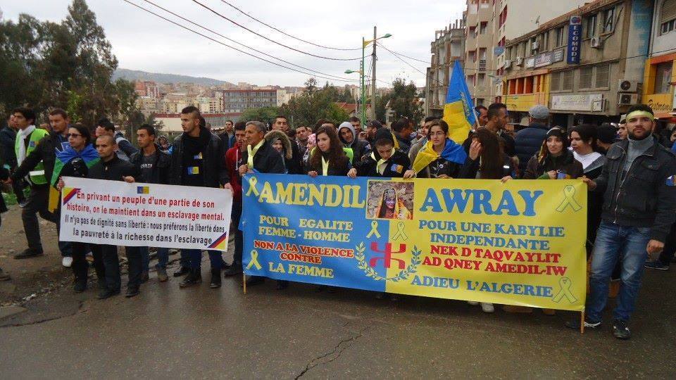 Amendil Awraɣ - Ruban Jaune aux femmes kabyles :  Amendil Awraɣ - Ruban Jaune aux femmes kabyles :