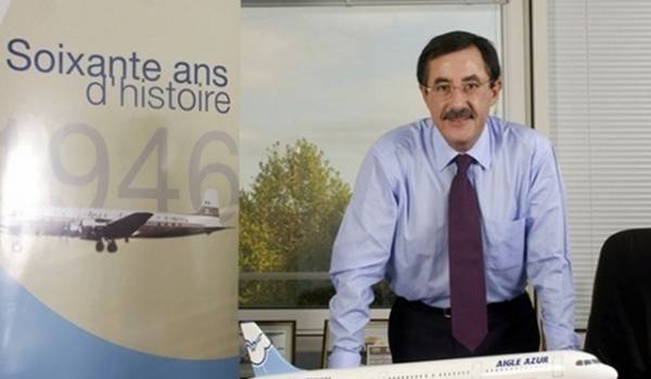 Ahmed Haddag salue la mémoire d'Arezki Idjerouidène Ahmed Haddag salue la mémoire d'Arezki Idjerouidène